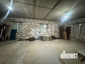 Дом 215м&sup2;, 3-этажный, участок 9 сот.  