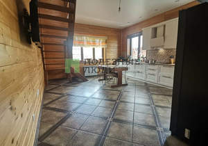 Дом 177м², 2-этажный, участок 9 сот.  