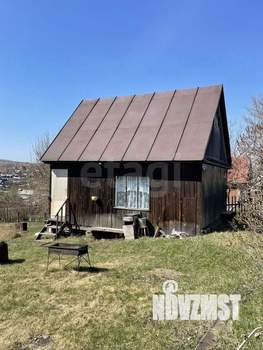 Дом 36м&sup2;, 2-этажный, участок 6 сот.  