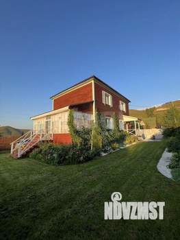 Дом 180м&sup2;, 3-этажный, участок 10 сот.  