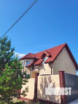 Дом 245м², 3-этажный, участок 8 сот.  