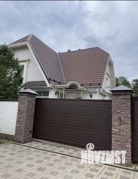 Коттедж 382м&sup2;, 3-этажный, участок 21 сот.  