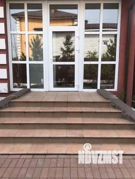 Коттедж 220м&sup2;, 2-этажный, участок 15 сот.  