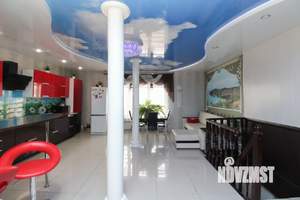 Дом 196м², 3-этажный, участок 7 сот.  