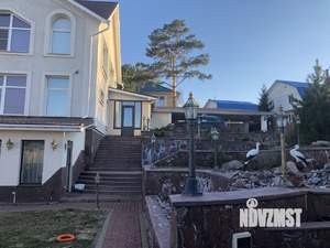 Коттедж 320м&sup2;, 4-этажный, участок 11 сот.  