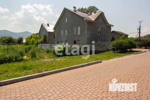 Дом 400м², 3-этажный, участок 6 сот.  