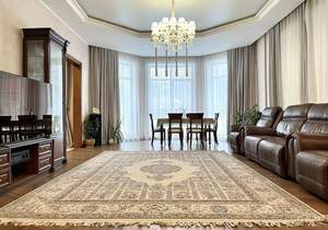 Дом 341м&sup2;, 2-этажный, участок 15 сот.  