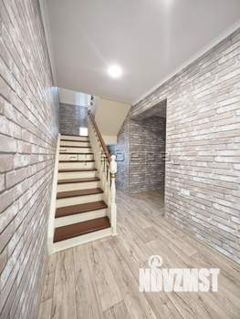 Дом 219м&sup2;, 2-этажный, участок 15 сот.  