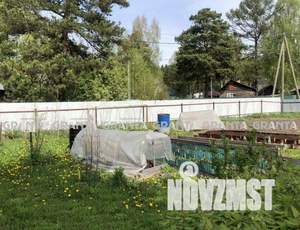 Дом 20м&sup2;, 2-этажный, участок 11 сот.  