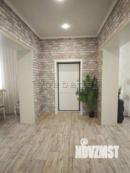 Дом 219м&sup2;, 2-этажный, участок 15 сот.  