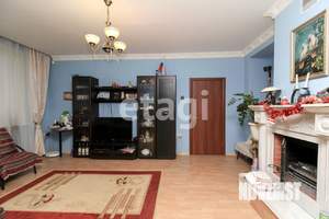 Дом 179м², 2-этажный, участок 13 сот.  