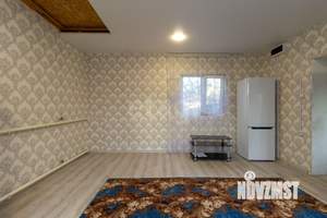 Дом 63м&sup2;, 2-этажный, участок 4 сот.  