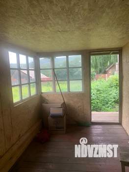 Дом 32м&sup2;, 2-этажный, участок 8 сот.  