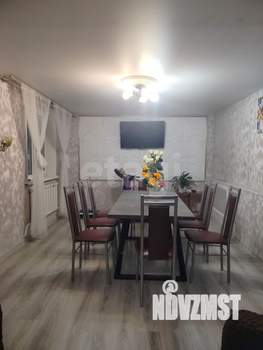 Дом 180м², 2-этажный, участок 6 сот.  