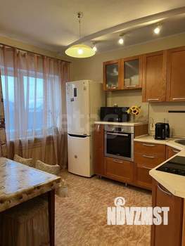 Дом 130м&sup2;, 2-этажный, участок 11 сот.  