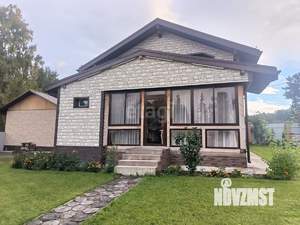 Дом 132м&sup2;, 2-этажный, участок 1003 сот.  