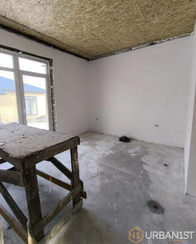 Дом 100м&sup2;, 1-этажный, участок 8 сот.  