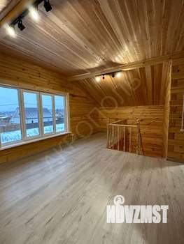 Дом 127м&sup2;, 2-этажный, участок 6 сот.  