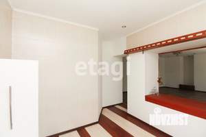 Дом 277м², 3-этажный, участок 6 сот.  