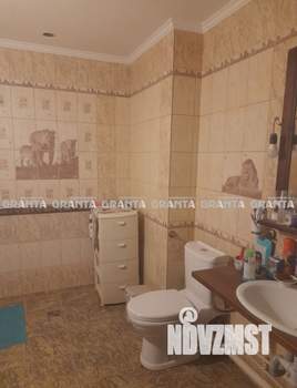 Дом 395м², 3-этажный, участок 16 сот.  