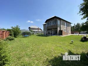 Дом 305м&sup2;, 2-этажный, участок 10 сот.  