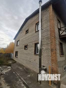 Дом 270м², 2-этажный, участок 10 сот.  