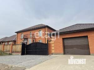 Дом 200м&sup2;, 2-этажный, участок 18 сот.  