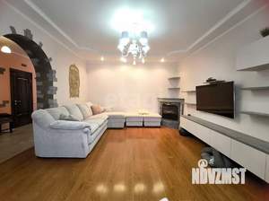 Дом 159м&sup2;, 2-этажный, участок 15 сот.  