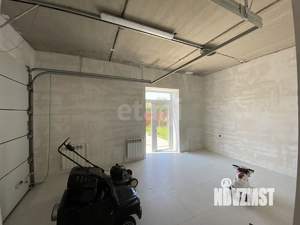 Дом 305м&sup2;, 2-этажный, участок 10 сот.  