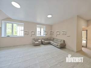 Дом 245м&sup2;, 2-этажный, участок 11 сот.  