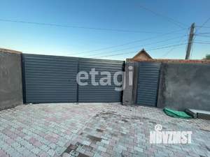 Дом 200м&sup2;, 3-этажный, участок 6 сот.  