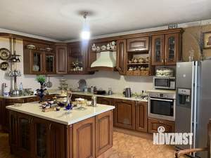Коттедж 330м², 3-этажный, участок 25 сот.  