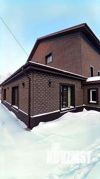 Коттедж 250м&sup2;, 3-этажный, участок 11 сот.  