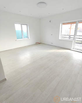 Дом 160м², 2-этажный, участок 10 сот.  