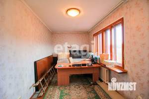 Дом 500м², 3-этажный, участок 10 сот.  