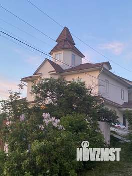 Коттедж 277м&sup2;, 3-этажный, участок 6 сот.  