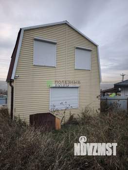 Дом 75м², 2-этажный, участок 11 сот.  