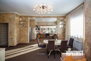 Дом 161м², 2-этажный, участок 6 сот.  