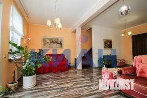 Таунхаус 201м&sup2;, 3-этажный, участок 4 сот.  