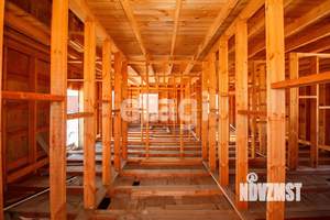 Дом 180м², 2-этажный, участок 18 сот.  