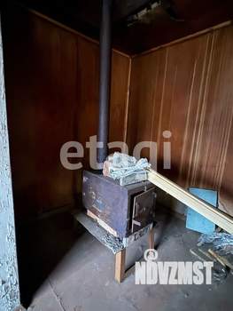 Дом 30м², 2-этажный, участок 6 сот.  