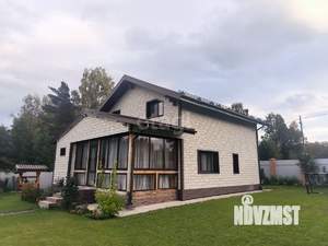 Дом 132м&sup2;, 2-этажный, участок 1003 сот.  