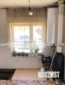 Коттедж 220м², 2-этажный, участок 5 сот.  