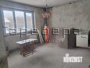 Дом 280м², 3-этажный, участок 14 сот.  