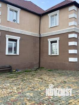 Дом 392м², 2-этажный, участок 8 сот.  