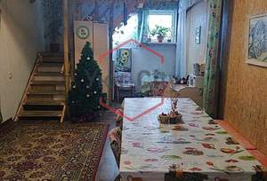 Дом 280м&sup2;, 2-этажный, участок 10 сот.  