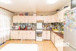 Дом 171м², 2-этажный, участок 6 сот.  