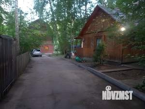 Дом 143м², 3-этажный, участок 15 сот.  