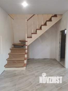 Дом 110м&sup2;, 2-этажный, участок 8 сот.  