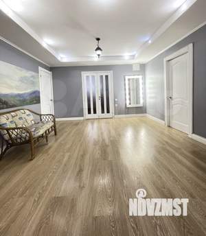 Дом 160м², 2-этажный, участок 8 сот.  